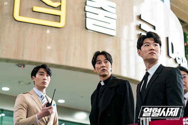 SBS歷年韓劇收視TOP10！《金師傅3》第7，《金牌救援》5《模範計程車2》3，冠軍是真狂