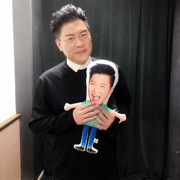 曾捲性騷擾爭議明星!宥勝形象翻車,許傑輝退出演藝圈,黃子佼也認強吻拍裸照:我活該