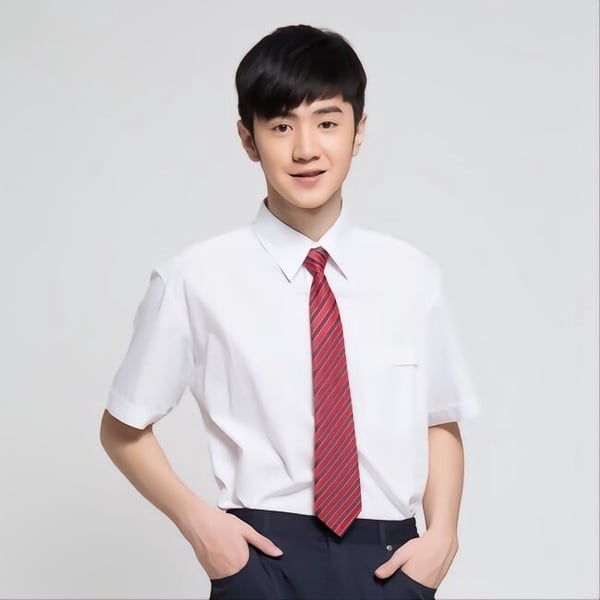 《偷偷藏不住》陳哲遠8個秘密!選過校草、當過校服模特,耽改劇《烽火狼金》未播先火