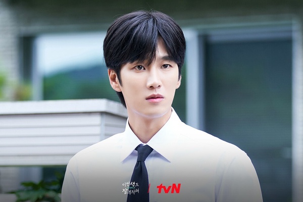 6月Netflix韓劇積分TOP6!《歡迎來到王之國》第5《獵犬》第3,冠軍打敗《車貞淑醫生》