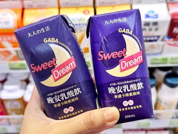 台灣喝得到!全家開賣日本人氣提升睡眠品質乳酸飲「Sweet Dream」,蜂蜜味銅板價開喝