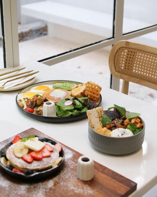 新開幕素食餐廳推薦：不葷主義茶餐廳、無所洋食新開幕人氣高，養心再推素食韓式新品牌