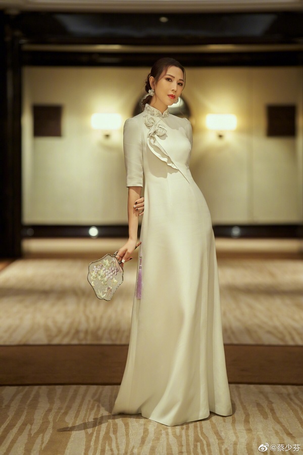 《浪姐4》蔡少芬背影掀熱議！近50歲還保有女團身材，保養５祕訣一次看