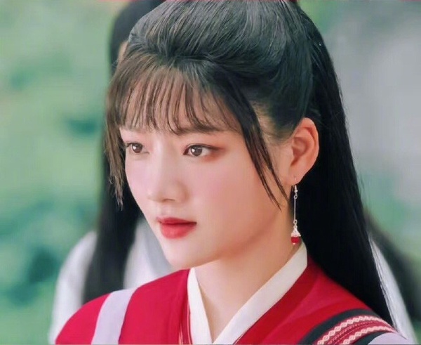 古裝劇9位「顏值被吐槽」女主!《玉骨遙》任敏被王楚然豔壓得好慘,第9位真不適合古裝