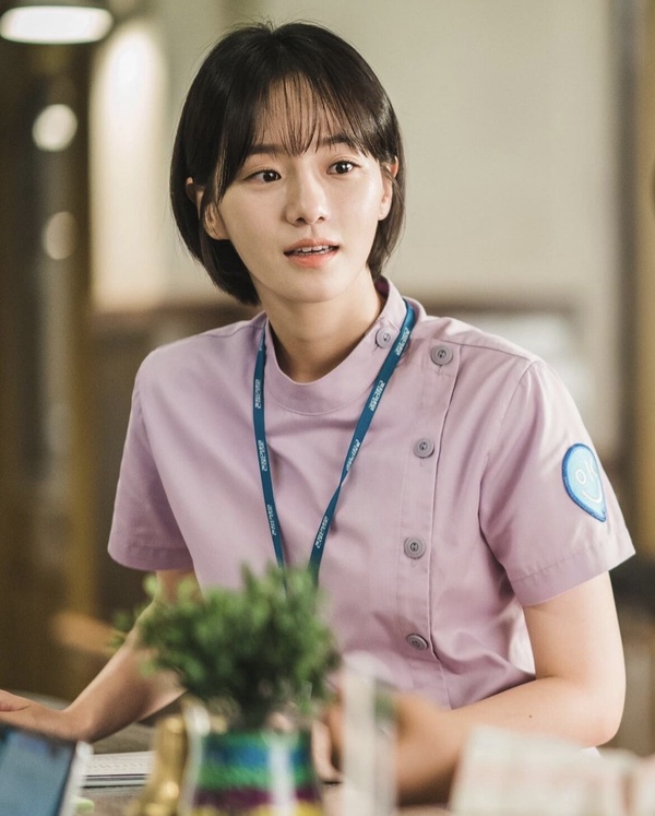 下一位爆火的新生代演員！《絕世網紅》朴圭瑛搭擋車銀優演超甜劇，還將加入魷魚遊戲！