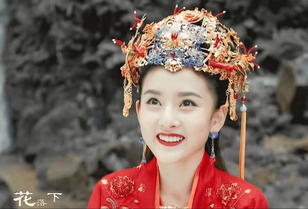 古裝劇10位「紅衣美人」！《玉骨遙》任敏挨批，迪麗熱巴、趙露思難忘，王楚然真的太美