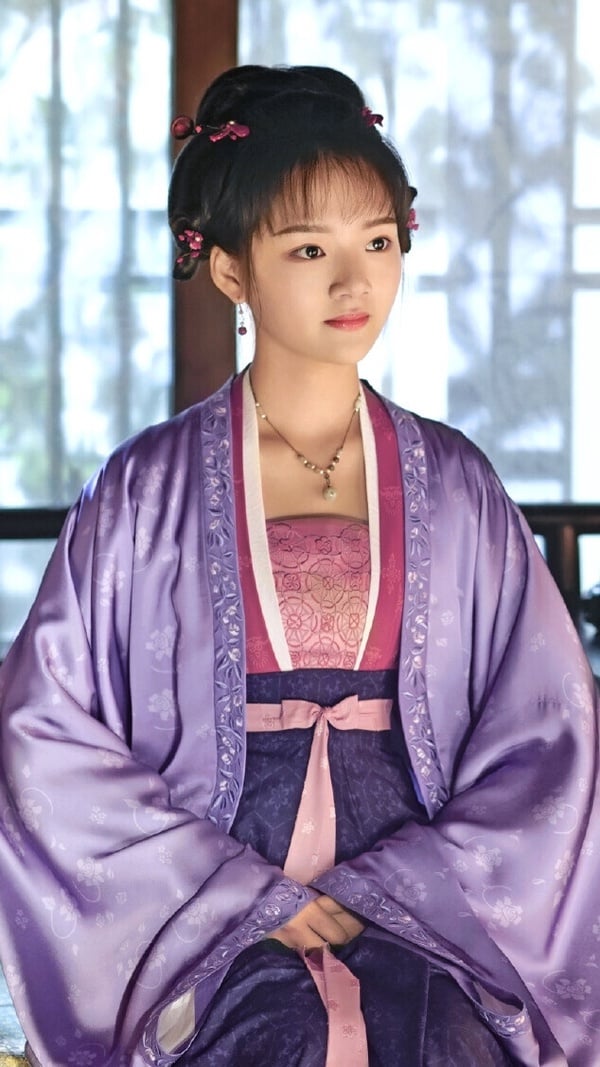 9位陸劇女星「顏值巔峰妝造」！《玉骨遙》任敏沒《清平樂》美，而她只驚豔1次就走下坡