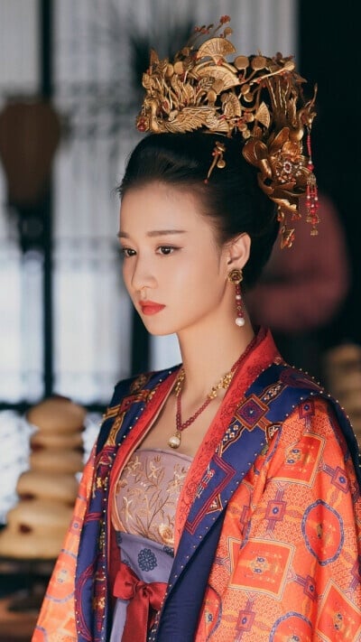 9位陸劇女星「顏值巔峰妝造」！《玉骨遙》任敏沒《清平樂》美，而她只驚豔1次就走下坡
