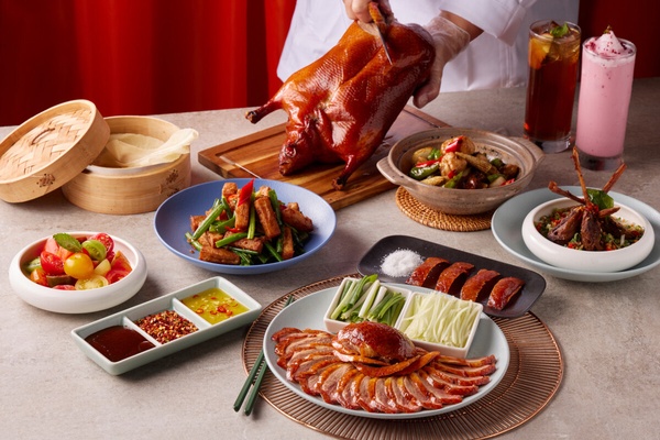 金智媛來台吃鴨肉大餐！韓星打卡台灣美食大盤點，邊佑錫嗑芒果冰、孫藝珍最愛這一味
