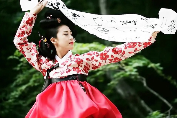 日網票選「最催淚古裝韓劇」TOP10！《步步》第7輸《花郎》，《擁月》第三，冠軍難超越