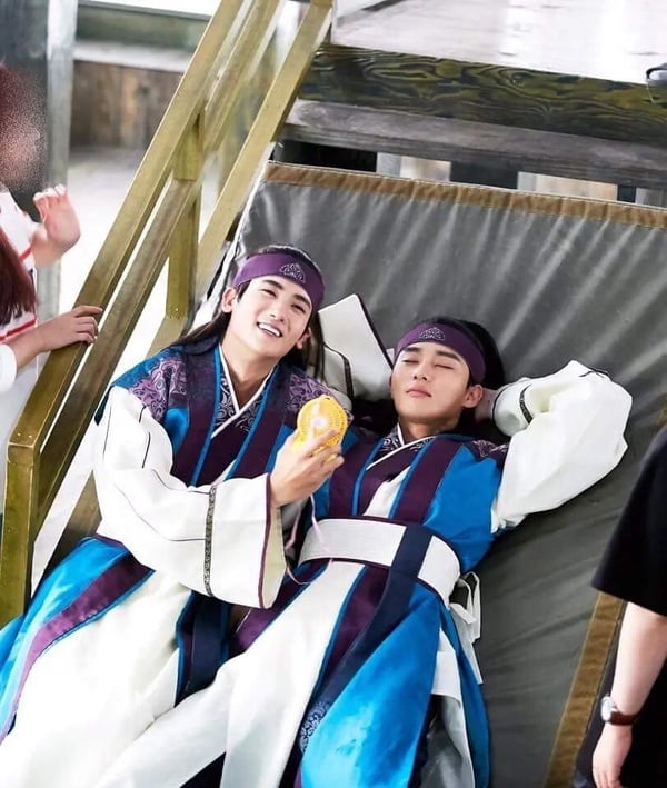 日網票選「最催淚古裝韓劇」TOP10！《步步》第7輸《花郎》，《擁月》第三，冠軍難超越