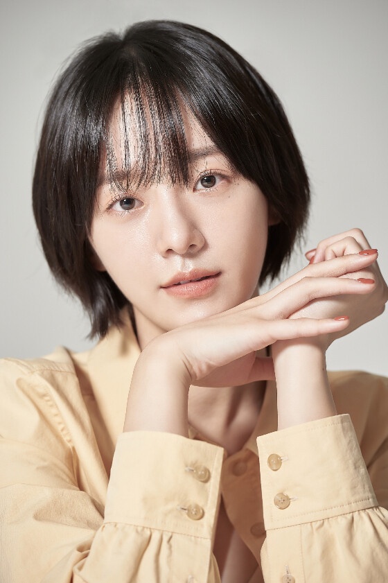 《絕世網紅》朴圭瑛越了解越喜歡！韓國新生代腦性女、Netflix親女兒，還曾是JYP練習生