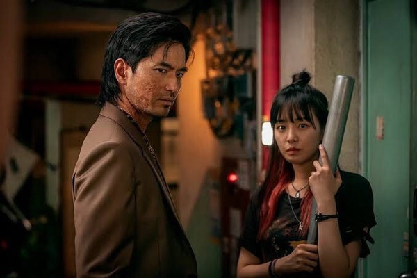 Netflix親女兒朴圭瑛！韓國新生代腦性女，7件事認識《絕世網紅》爆紅女主