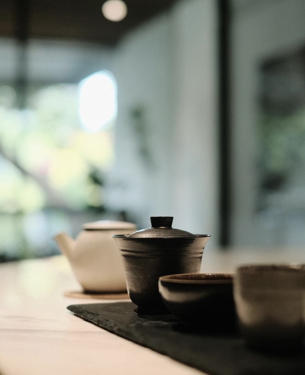 台北北投不限時咖啡廳推薦｜1996coffee整片落地窗採光好、這家超隱密卻擁有絕美景觀！