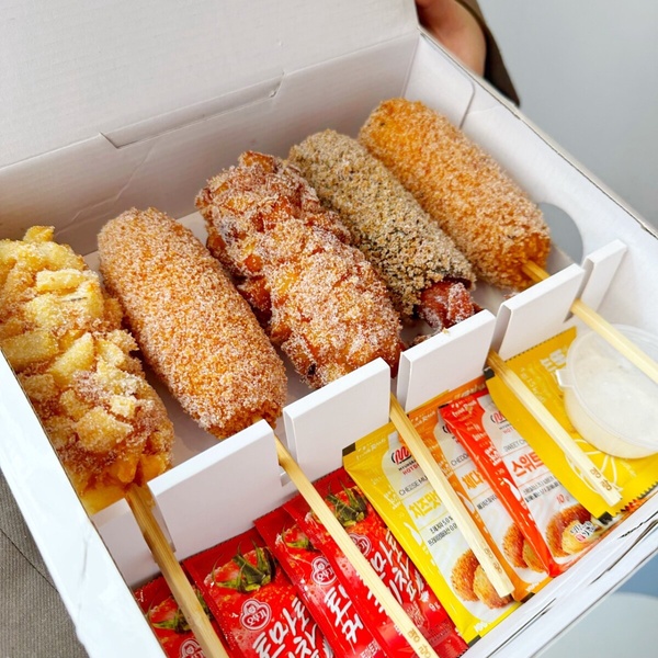 林口、淡水人快衝!韓國人氣「明朗熱狗」再開兩間分店,起司控、熱狗控必吃!