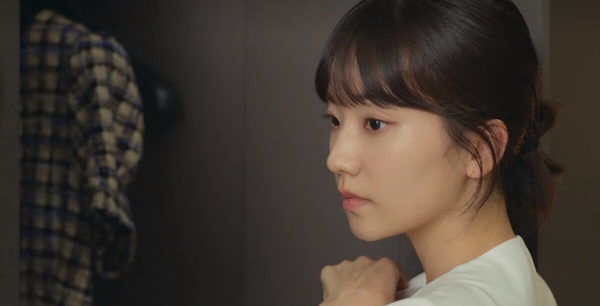 Netflix韓劇《絕世網紅》結局彩蛋!俊昊客串埋第二季伏筆?「_bbbfamous」帳號有深意