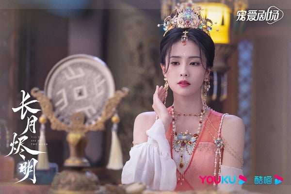 網評陸劇「史上最煩人角色」TOP10！《偷偷藏不住》趙露思上榜，第十位女主直接變路人