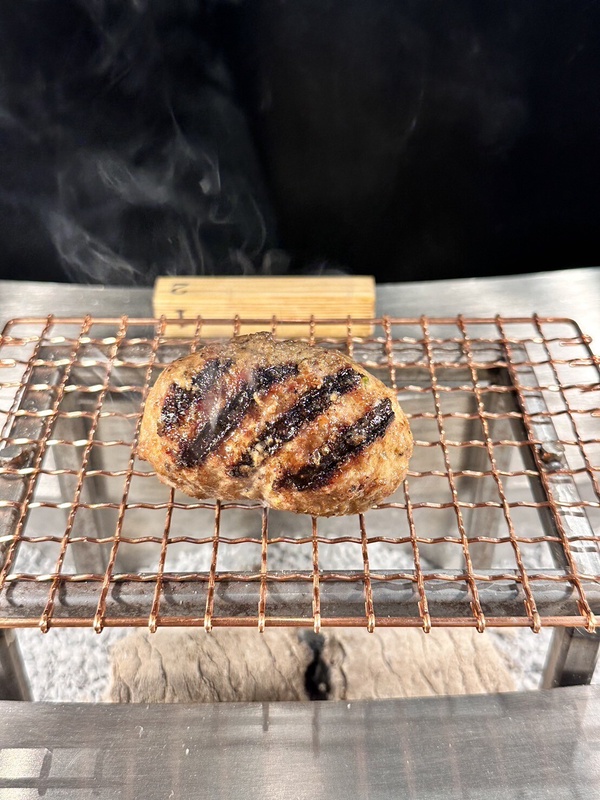 白飯吃到飽！日人氣「挽肉與米」台灣首店開幕，用餐登記方式、套餐、伴手禮一次看！