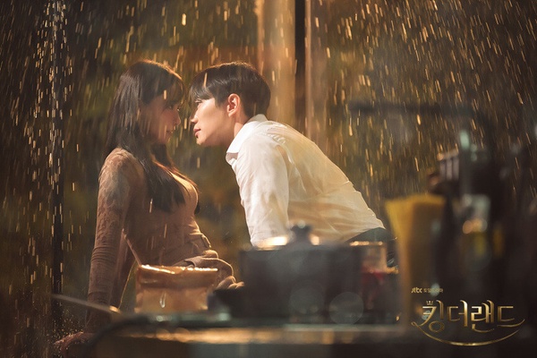 Netflix《歡迎來到王之國》收視持升5原因！俊昊&amp;amp;amp;amp;amp;潤娥演技好、化學反應強，這點最關鍵