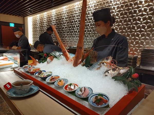 台北高級自助餐推薦四：Nagomi 和食饗宴