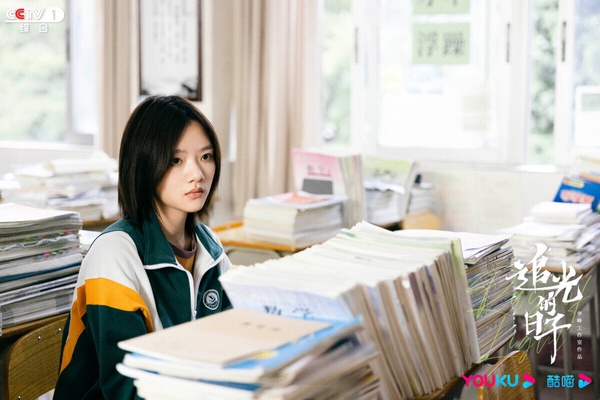 六月陸劇評分榜TOP10!《長風渡》6.5《偷偷藏不住》6.7,冠軍8.5分贏《當我飛奔向你》