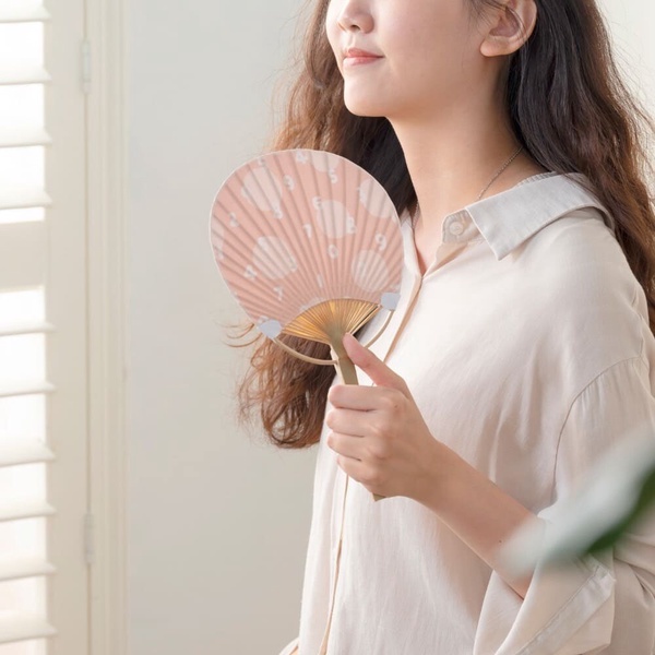 HOLA「SOU・SOU」聯名商品6款來了！SOU・SOU涼被、和室椅太美，再送限定彩布竹扇