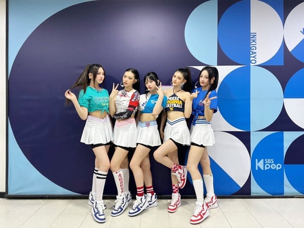 NewJeans新世代大勢女團！梁朝偉驚喜客串新MV，夏季最夯多巴胺妝髮重點一次看