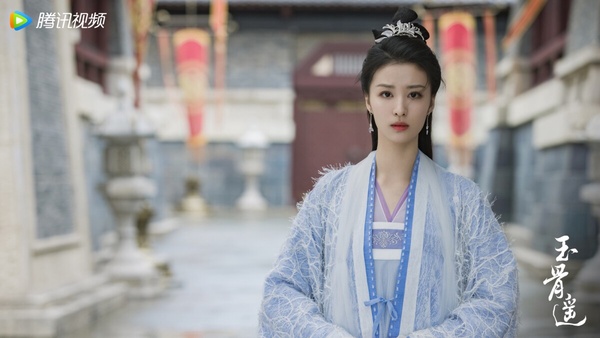 《我的人間煙火》演員古裝vs.時裝!楊洋、王楚然造型驚豔,魏大勛至今沒演過古裝劇!