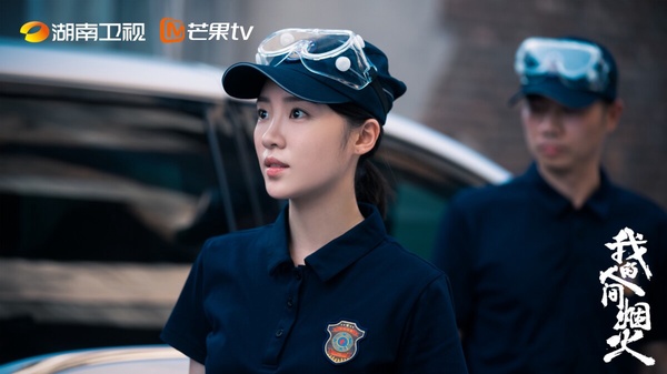 《我的人間煙火》演員古裝vs.時裝!楊洋、王楚然造型驚豔,魏大勛至今沒演過古裝劇!