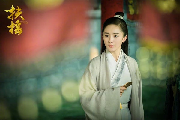 古裝劇10女星「女扮男裝」！楊紫《長相思》真像男人，楊冪迪麗熱巴被吐槽，白鹿超敬業