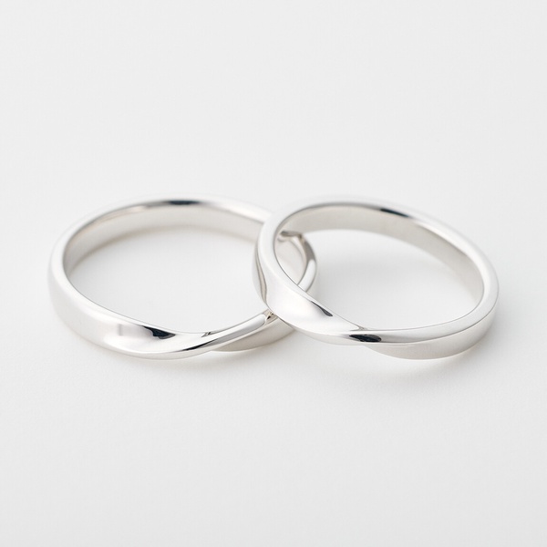 婚戒＆對戒推薦｜訂婚戒指與結婚戒指大不同！女生心中最經典婚戒品牌是「這個」