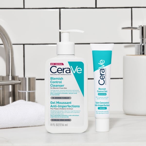 「控油＆抗痘洗面乳」推薦2：CeraVe 淨膚白泥抗粉痘潔面露