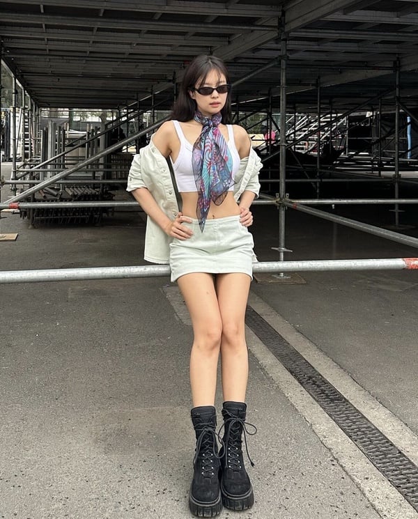 夏日防曬大法!除了擦防曬乳還能做這些,「這一樣」女明星人手一個!