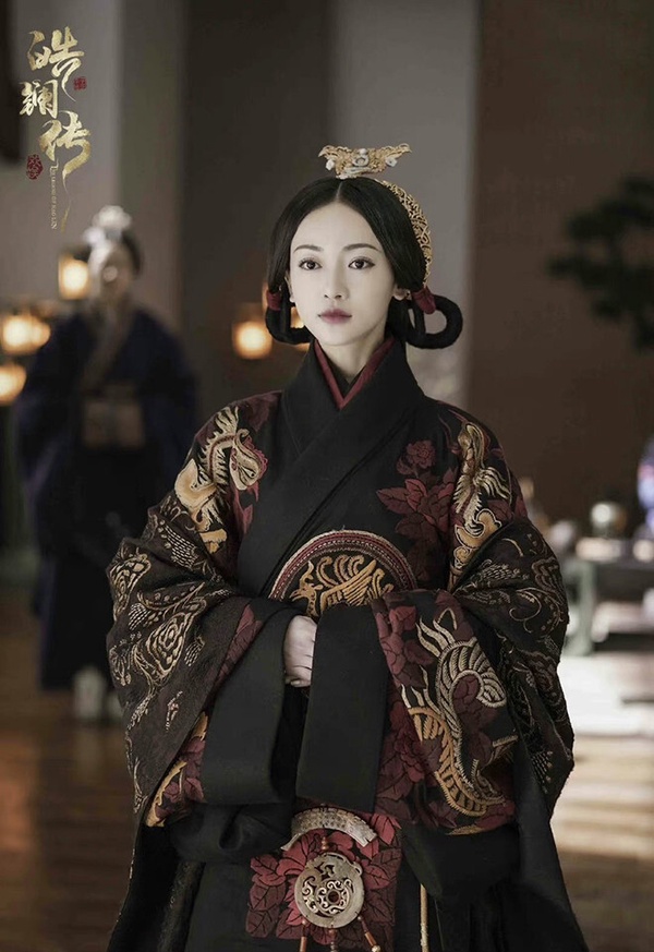 8位「因一部劇口碑全面崩盤」陸劇演員!《我的人間煙火》楊洋王楚然全網黑，任敏也好慘