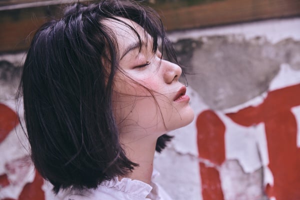 2023抗氧化精華推薦!預防高溫「催熟」肌膚