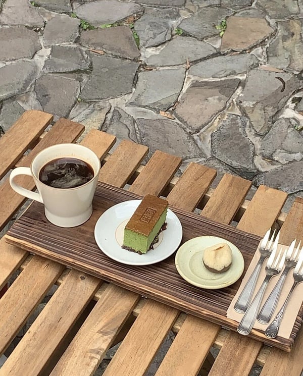 10家台北內湖咖啡廳推薦：超好拍露營風「Forty4 Cafe」、這家日式喫茶屋超道地！