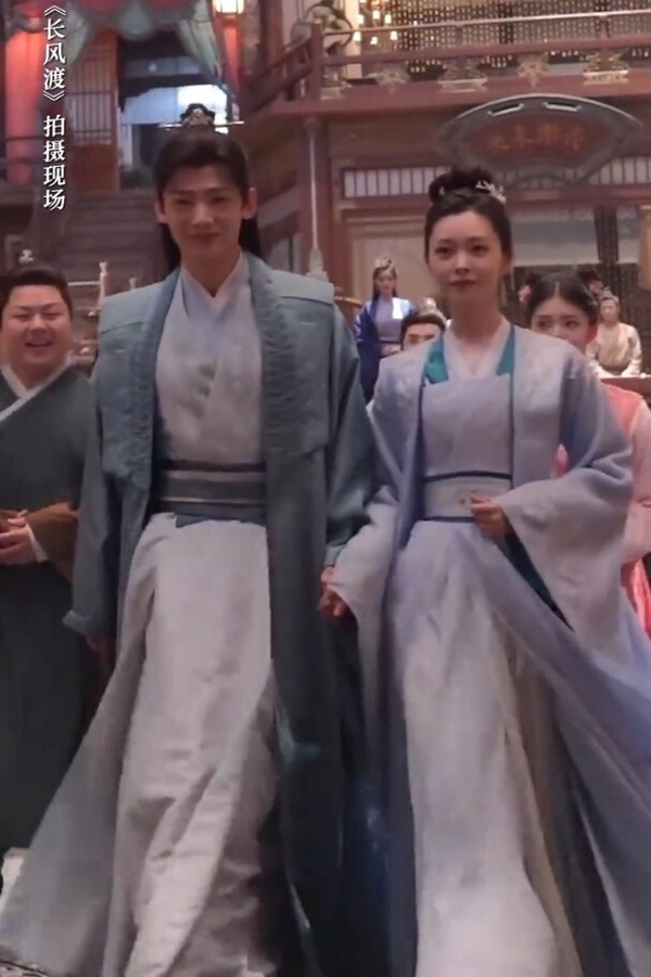 2023十對陸劇CP身高差！龔俊輕鬆環住熱巴，任敏抱肖戰要踮腳，王楚然靠楊洋靠得好辛苦