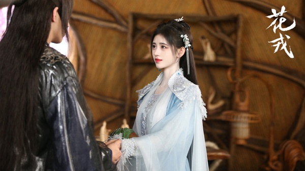 網評「最適合演古裝仙俠劇」陸劇90花TOP10！白鹿沒前十，迪麗熱巴第四，李一桐衝第二