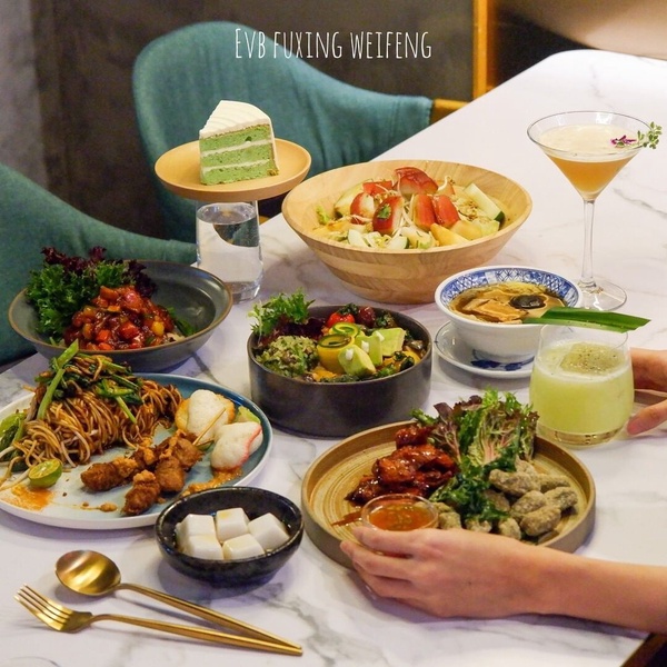 素食餐酒館推薦:EVB馬來西亞風味蔬食餐酒館