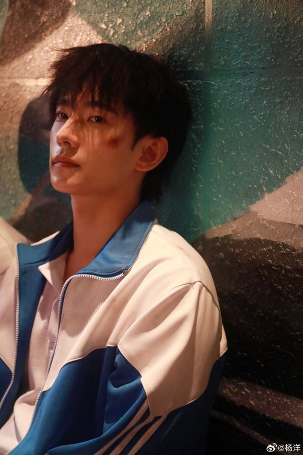 外網票選2023「中國最帥男星」TOP10！楊洋第九，許凱第五輸王一博，冠軍真是頂級帥哥