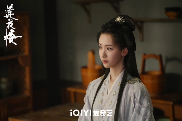 7月陸劇有效播放量TOP10！楊紫《長相思》8天贏熱巴《安樂傳》，《玉骨遙》12億沒冠軍