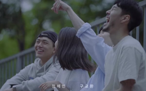 《D.P逃兵追緝令2》劇情彩蛋！浩烈外套藏隱喻，結局彩蛋超諷刺，這幕畫面竟呼應第一季