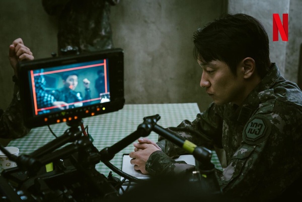網議《D.P逃兵追緝令2》演技驚艷演員！池珍熙壞透了