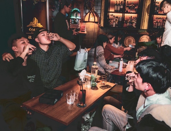 台北特色酒吧推薦3：童裏心柑仔店OMAR放感情