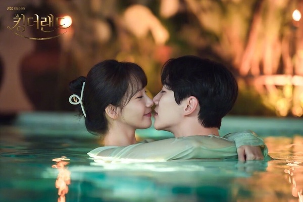 七月Netflix韓劇「全球網播量」TOP6!《D.P2》僅第5,《王之國》《絕世網紅》難分高下