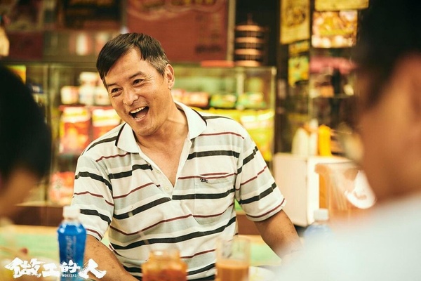 《八尺門的辯護人》李銘順的8件事!《做工的人》獲最佳男主,老婆是「小龍女」范文芳