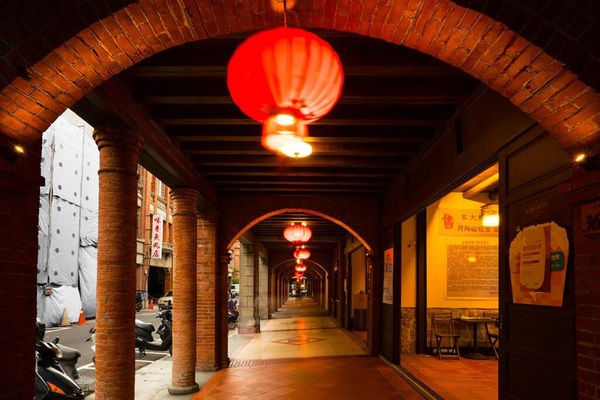大稻埕免費旗袍體驗 拍出濃濃復古氛圍感照片