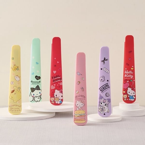 7-11「KITTY周邊」登場！KITTY保溫杯+提袋、三麗鷗湯筷組好實用，KITTY環保袋50元有找