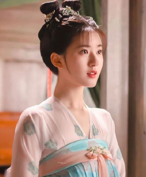 近五年陸劇95花「角色搜尋量」排行TOP10!《玉骨遙》任敏第9，林允第3，冠軍不是趙露思