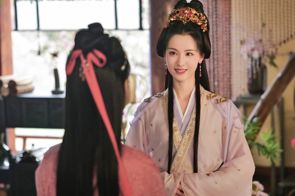 網評2023「最喜歡的古裝劇女主」TOP10!迪麗熱巴第八,白鹿第六,都輸《長相思》楊紫